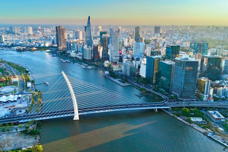 Dân dụng, công nghiệp và tài chính: Mô hình phát triển tích hợp của QP Holdings trong giai đoạn mới